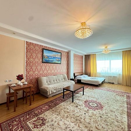 Sky House Astana Hotel Exterior photo